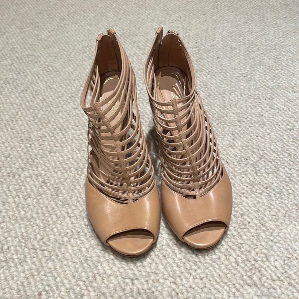 Gucci Old Lace Saddle Soft Caged Nude Heels, size 37.5